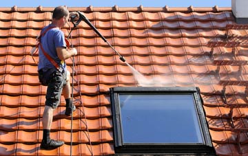 roof cleaning Castlehill